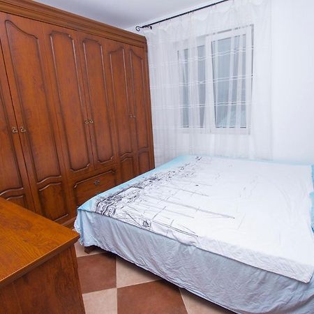 Lea Apartment Bar Dış mekan fotoğraf