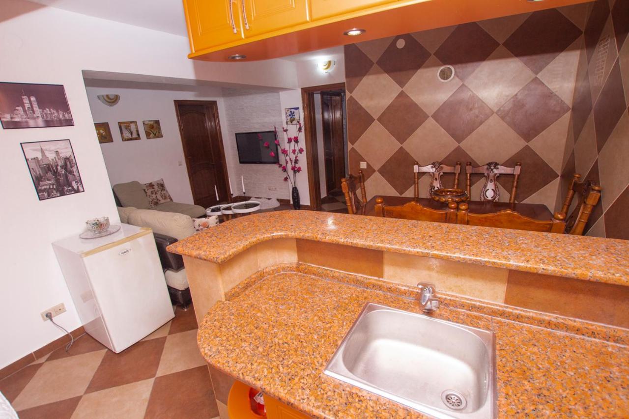 Lea Apartment Bar Dış mekan fotoğraf
