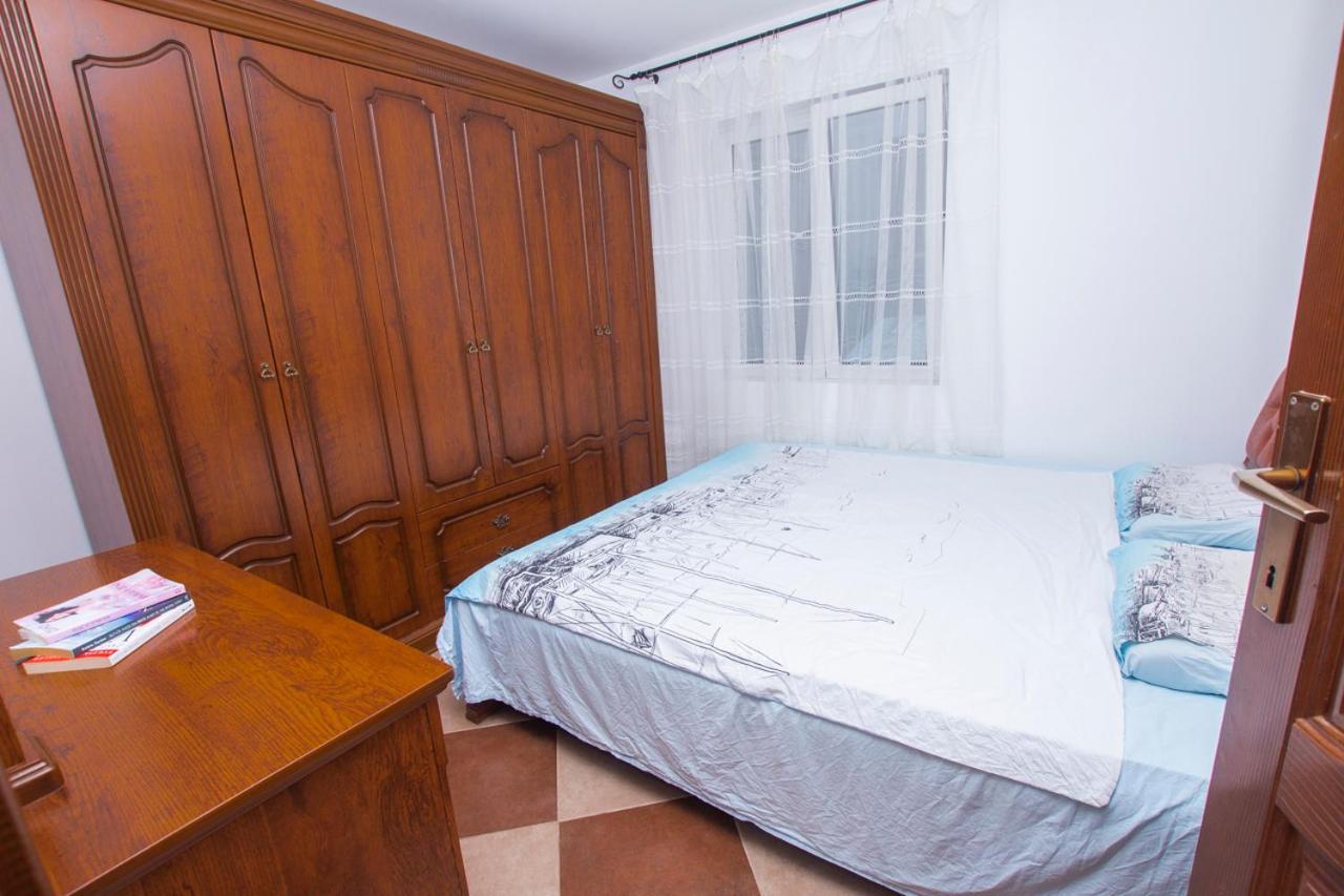Lea Apartment Bar Dış mekan fotoğraf