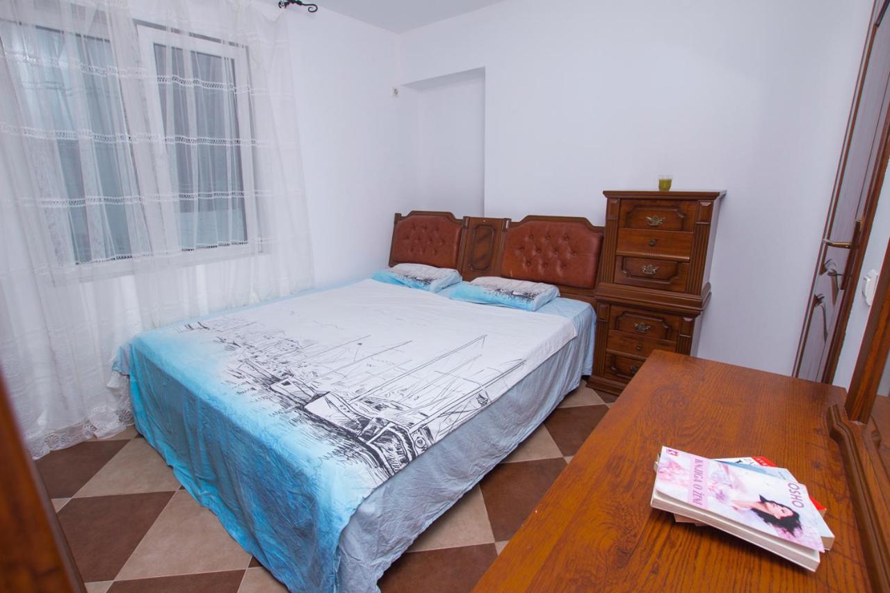 Lea Apartment Bar Dış mekan fotoğraf