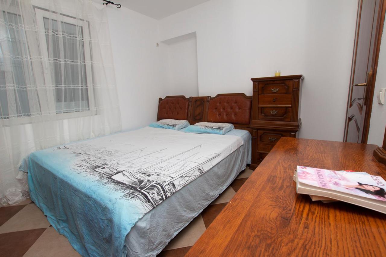 Lea Apartment Bar Dış mekan fotoğraf