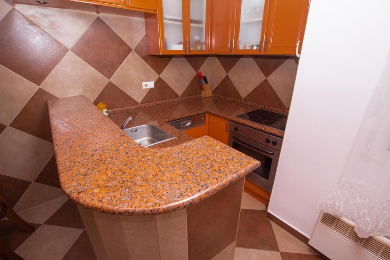 Lea Apartment Bar Dış mekan fotoğraf